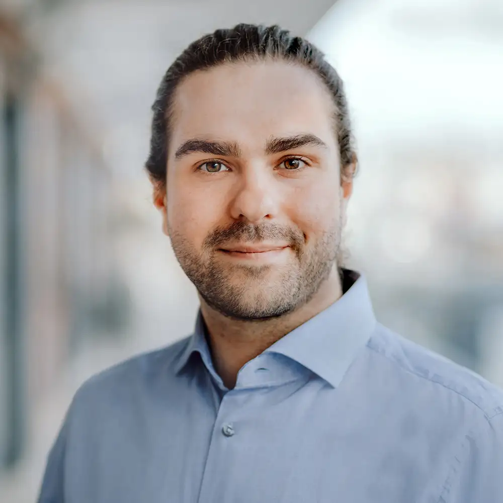 Portrait Fazlik, Leon