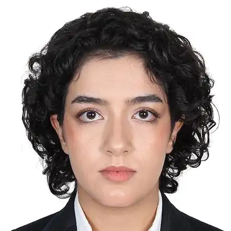 Portrait Khayati Zahiri, Mona